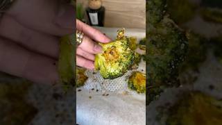 Recette brocoli parmesan recettefacile legume brocoli plus de recette insta Foodandmac [upl. by Rifkin810]