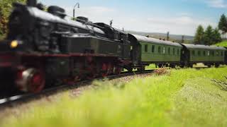 Uno dei migliori plastici ferroviari con treni e locomotive a vapore di Marklin in scala HO [upl. by Novy913]