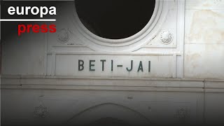 El frontón Beti Jai reabre al público tras un siglo desde su último partido de pelota [upl. by Ahsaela]