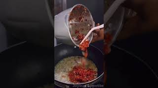 Easiest SPAGHETTI JOLLOF Recipe africanfood spaghetti youtubeshorts goviral joyousappetite [upl. by Ileane]