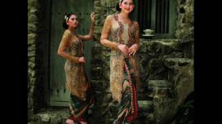 quotKebayaquotThe Indonesian Women Traditional Costume [upl. by Annoyk]