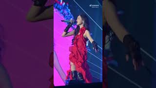 FANCAM 月牙湾  吴宣仪 ｜ Vịnh Trăng Khuyết  Ngô Tuyên Nghi wuxuanyi ngôtuyênnghi 吴宣仪 月牙灣 [upl. by Esidnac]