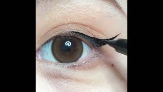 superzoom howto eyeliner [upl. by Enitsugua]