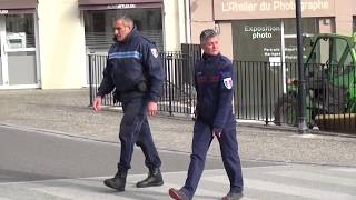 Une journée avec le policier municipal  2 [upl. by Manwell198]