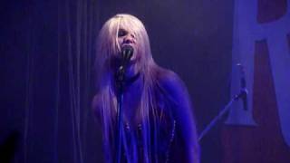 The Pretty Reckless quotSupersonicquot Oasis cover LIVENY 3211 [upl. by Sueaddaht]