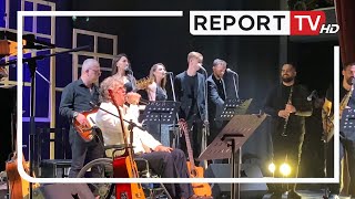 Mihallaq Andrea koncert me serenata korçare në teatrin e Korçës rezervon dy këngë të reja [upl. by Ojytteb]