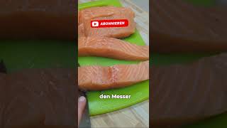 Lachs mit Spinat amp Sahnesoße 🐟🥬 – Schnelles Lachsgericht für jede Gelegenheit [upl. by Tedda]