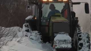 Brøyting  Hemsedal  Valtra 8450 [upl. by Furmark504]