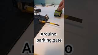 ARDUINO AUTOMATIC PARKING GATE WITH ULTRASONIC SENSOR AND SERVO [upl. by Etienne]