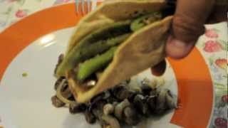 Tacos de Hígado  Beef liver tacos [upl. by Murvyn]