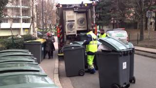 Eboueurs de SaintEtienne [upl. by Moht]