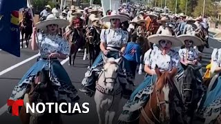 Hasta a caballo buscan el voto de los latinos en Nevada donde hay un empate  Noticias Telemundo [upl. by Newcomb]