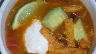 WEIGHT WATCHERS FREESTYLE  Chicken Taco Soup [upl. by Eniamret]