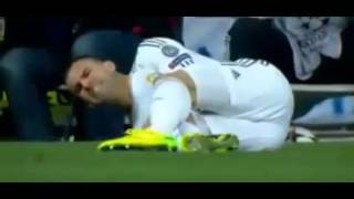 Jese Rodriguez Injury  Real Madrid vs FC Schalke 18 03 2014 HD [upl. by Yenffit]