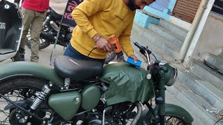 Royal Enfield Miltary Green Vinyl Wrapping Bullet Wrapping  Vwraps Sikar [upl. by Photima640]