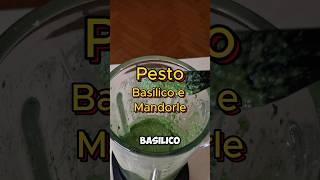 🌱 Pesto basilico e mandorle pestodibasilico basilicofresco mandorle ricettafacile cucinaeco [upl. by Germin583]