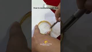 How to measure bangle size manavatty gold covering palace imitationjewellery goldcollections [upl. by Allekim]