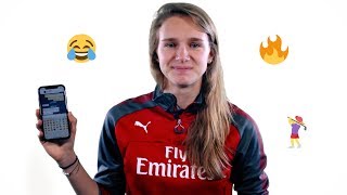 Whats on Vivianne Miedemas phone  Arsenal Women [upl. by Hakeber]