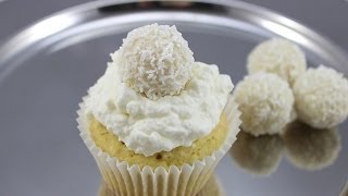 Kokos Cupcakes mit Raffaello [upl. by Calen880]