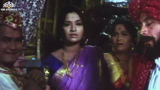 पिंजरा  Pinjara  Scene  9  Sandhya Shreeram Lagoo  Marathi Movie Scenes [upl. by Ennavoj750]