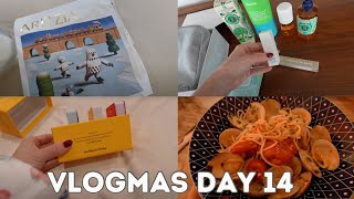 VLOGMAS DAY 14 lunch with fam what’s in the giveaway box overnight for Jay’s 12 marathon [upl. by Dalton]