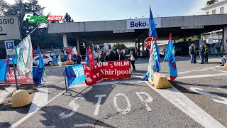 Biandronno  Protesta alla Beko “Dov’è il piano industriale” [upl. by Wernher128]