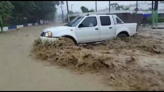 Lluvias producen inundaciones en Puerto Plata [upl. by Drofniw]