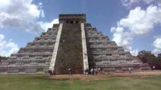 Chirped echoes from the staircases of the Mayan Pyramid of Kukulkan at Chichen Itza [upl. by Gordan]