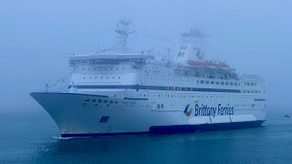 MV Bretagne Very Last Arrival at StMalo 41124 [upl. by Rimma]