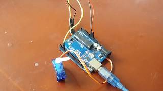 Conectar y programar servomotor con arduino fácilmente Los mecatrónicos [upl. by Lewin]