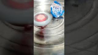 beyblade burst spryzen vs victory Valkyrie [upl. by Weikert]