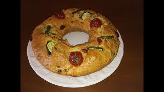 Ciambella rustica salata con pomodori secchi e olive verdi [upl. by Peace]