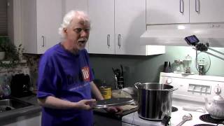 Easy Home Brewing  Mini Mash on the Stove [upl. by Rella]