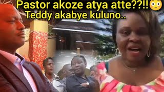 Pastor bujingo ne Suzan makula kawedemu dda ekiri ku church kika teddy akabye wunno alooja bambi [upl. by Pammy]