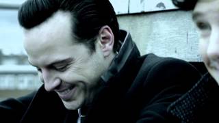 Sherlock S03E01  The Rooftop scene Sherlock amp Moriarty kiss [upl. by Liartnod580]