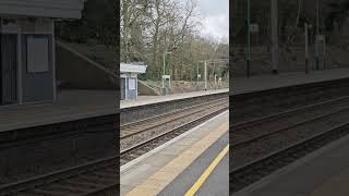 Southern 377702 passing Kings Langley on 2532024 [upl. by Shreeves]