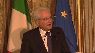 Mattarella alle ragazze del volleyquotSiete un esempio vorrei che lItalia fosse come voiquot [upl. by Seebeck]