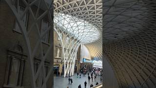 London Kings Cross Tube Station station london kingscross platform harrypotter londontube [upl. by Assenad]