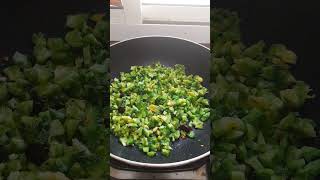 கசப்பு இல்லாமல் பாகற்காய் பொரியல்bitter gourd fry recipe tamil shorts poriyal pavakkaiporiyal [upl. by Seni]