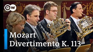 Mozart Divertimento in E flat major  Hartmut Haenchen amp Kammerorchester Carl Philipp Emanuel Bach [upl. by Marnie]