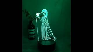 Elsa Frozen Lampada da tavolo 7 colori 3D Night LED Princess Elsa Illusion Lampade da comodino [upl. by Imoen]