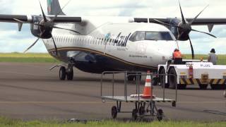 Pouso e Decolagem ATR 72600  Azul Linhas Aereas  Aeroporto de Bauru [upl. by Ellimahs]