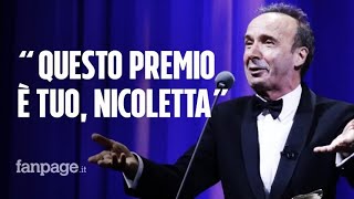 La dedica di Benigni alla moglie quotConosco solo una maniera di misurare il tempo con o senza di tequot [upl. by Zuckerman]