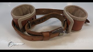 Humane Restraints WAL202 Medizinische Handfesseln Handschellen Handcuffs Medical Leather Strap Belt [upl. by Gabrila]