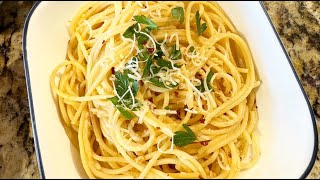 Spaghetti Aglio e Olio [upl. by Vijar]