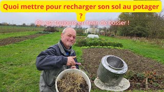 Quoi mettre pour recharger dans son sol au potager [upl. by Uon]