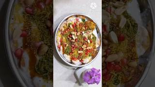 Thele wali papadi chaat  Dahi papadi chat recipe ytshorts shorts chaat streetfood [upl. by Helban661]