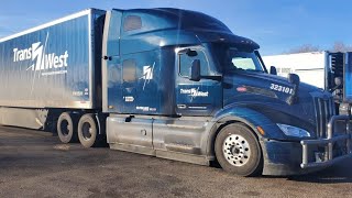 La vie de routier au canada  J31 Lhiver au Québec [upl. by Shel374]