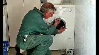 Wasmachine reinigen Met HG onderhoudsmonteur kunt u uw wasmachine schoonmaken en onderhouden [upl. by Nefen711]