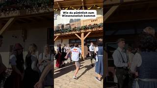 Er kommt in jedes Zelt auf dem Oktoberfest 👌 [upl. by Bowra]